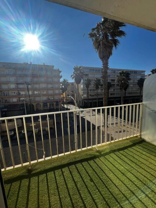 Appartement 20 Mts Plage, Pl Mediterranee, Vue Mer Parking Canet-en-Roussillon Exterior foto